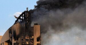 خبير اقتصادي: هذا تأثير استمرار الحرب على اقتصادات الخليج