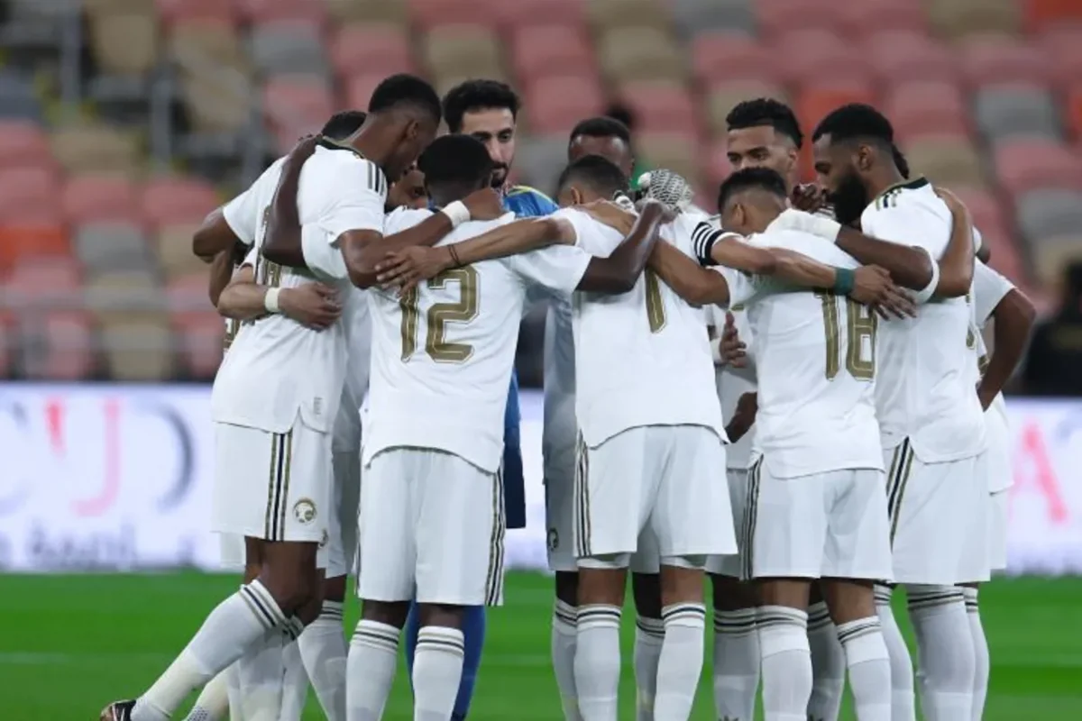 خسارة بثمانية أهداف… محلّل سعودي يحذّر من كارثة في كأس العالم 2026 (فيديو)