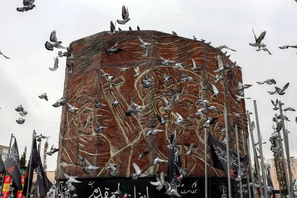 لا إنترنت في إيران… وناشطون أميركيون يؤمّنون ستارلينك