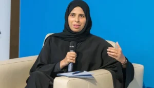 وزيرة التربية القطرية تزور “المدرسة اللبنانية” في الدوحة: “لبنان طول عمره قوي” (فيديو)