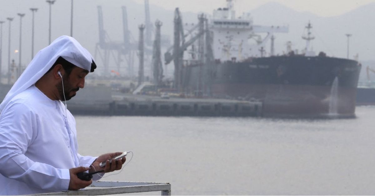 الحرب على إيران تدفع النفط فوق 118 دولارا بزيادة تفوق 5 بالمئة