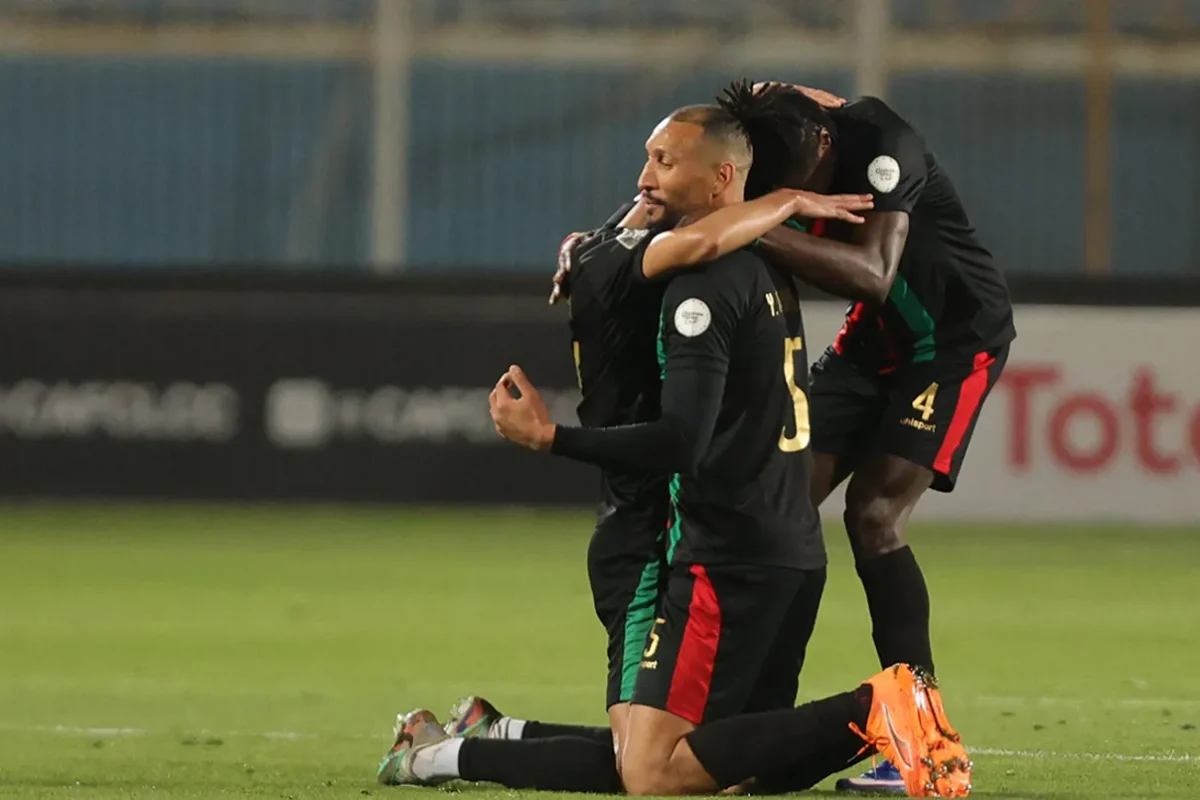 الجيش الملكي يفاجئ نهضة بركان ويضع قدماً في نهائي دوري أبطال أفريقيا (فيديو)