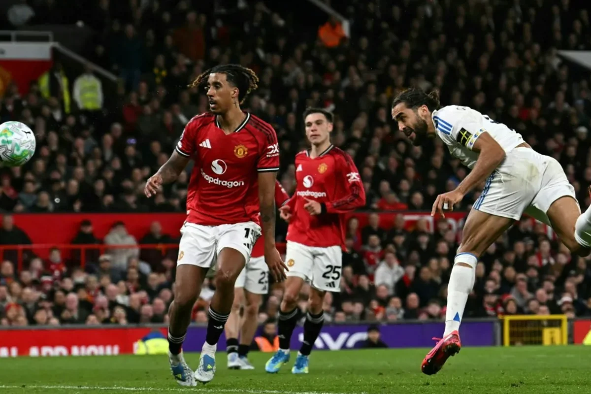 رقم كارثي… مانشستر يونايتد يسقط أمام ليدز يونايتد على أرضه للمرّة الأولى منذ 45 عاماً