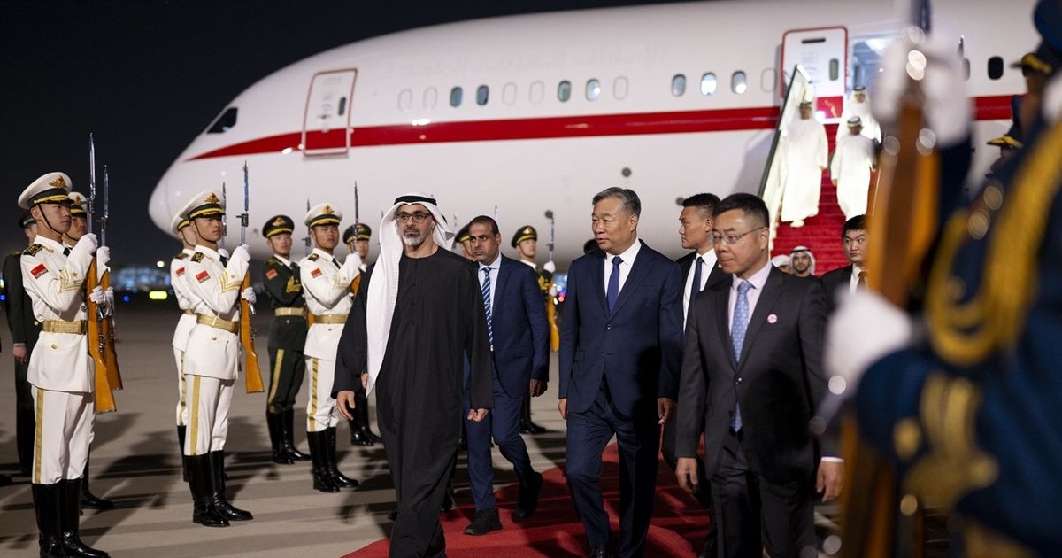 اتفاقيات إماراتية صينية في بكين لتوسيع التعاون في قطاعات حيوية