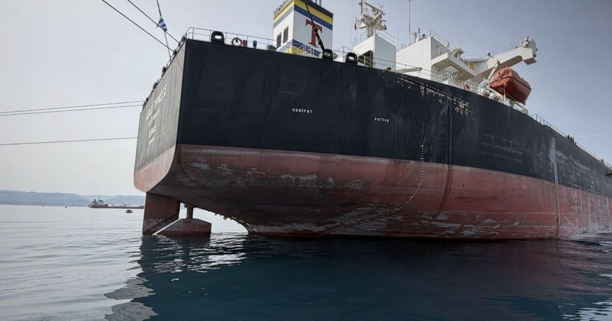 سوريا تبدأ تصدير الفيول العراقي عبر ميناء بانياس ضمن مسار جديد لتجارة الطاقة