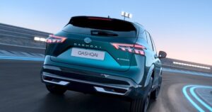 توترات الشرق الأوسط تودي بمبيعات سيارات نيسان إلى النصف