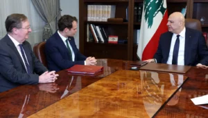 عون: وقف إطلاق النار في لبنان سيكون المدخل الطبيعي للمفاوضات المباشرة مع إسرائيل
                         , تضارب حادّ حول اتصال “مقترح” غير مسبوق بين عون ونتنياهو