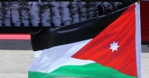 الأردن والإمارات يوقعان اتفاقيات لتنفيذ مشروع سكة حديد ميناء العقبة