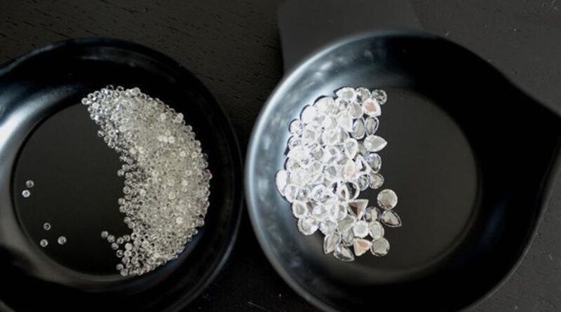 الإمارات تستحوذ على نحو 80 بالمئة من صادرات الألماس الأنجولي