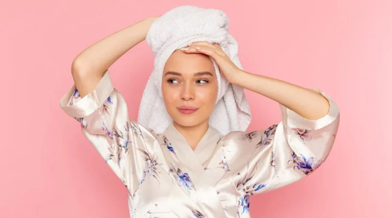 5 ماسكات شعر منزلية تدعم فروة رأسك قبل الصيف (صور)