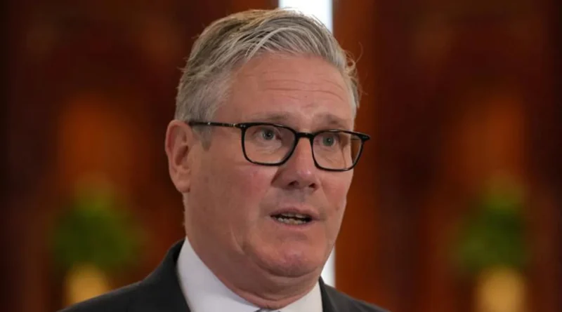 رئيس الوزراء البريطاني يناقش مع منصات التواصل سبل تقييد وصول الأطفال للمحتوى