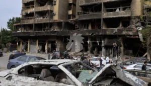 بين منطق الدولة وظلال اللادولة: لبنان على عتبة استعادة السيادة