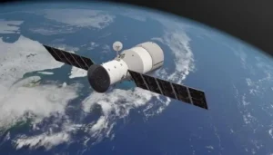 تقرير: إيران استخدمت قمراً اصطناعيّاً صينيّاً للتجسّس لاستهداف قواعد أميركية في الشرق الأوسط