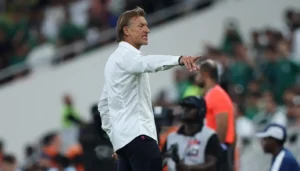 “الأخضر السعودي” يبدّل هويته الفنية… أية مغامرة قبل المونديال؟