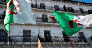 الجزائر تطرح 7 مناطق جديدة للتنقيب عن النفط والغاز