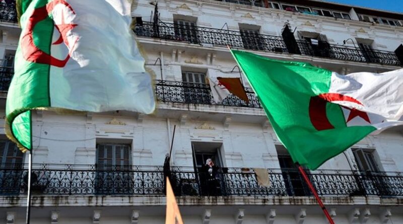 الجزائر تطرح 7 مناطق جديدة للتنقيب عن النفط والغاز