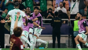 الأهلي يقلب الطاولة على فيسيل كوبي ويبلغ نهائي دوري أبطال آسيا للنخبة للمرّة الثانية توالياً (فيديو)