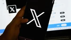 عطل يؤثّر على منصّة “إكس”