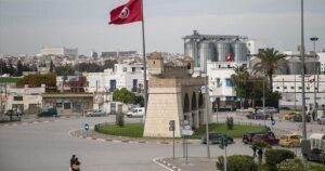 عشرات الحافلات الصينية تصل تونس.. هل تكفي للنقل العام؟