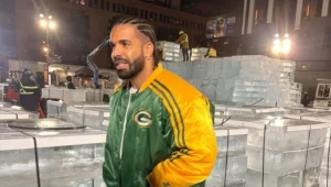 دريك يفقد السّيطرة على حملة ألبومه الجديد… الجمهور يحطّم الكتلة الجليديّة قبل موعد الكشف