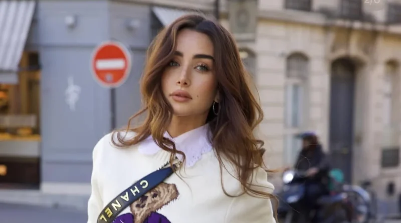 هنا الزاهد في 3 إطلالات ستريت ستايل مريحة للسفر (صور وفيديو)