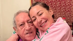 منة شلبي تحيي ذكرى ميلاد والدها الراحل برسالة مؤثرة (صور)