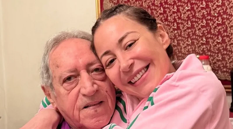 منة شلبي تحيي ذكرى ميلاد والدها الراحل برسالة مؤثرة (صور)