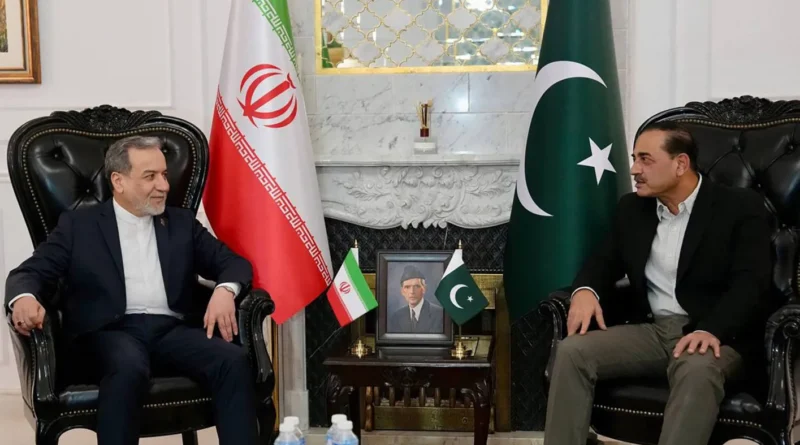 ترامب يفصل بين حرب إيران وحادث واشنطن… وجولة عراقجي بلا اختراق