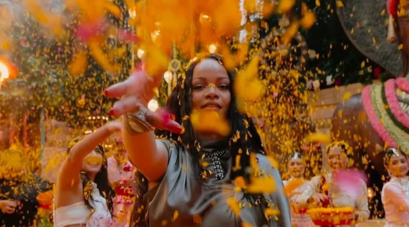 ريهانا في ضيافة عائلة أمباني… إطلالات خطفت الأنظار (صور وفيديو)