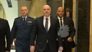 تقرير أمني إسرائيلي: حياة الرئيس اللبناني جوزف عون بخطر بسبب المفاوضات مع إسرائيل
                         , لبنان وإسرائيل نحو “اتفاق تطبيع”؟ , 
                   هل ستتراجع الدولة اللبنانية عن المفاوضات المباشرة مع إسرائيل؟