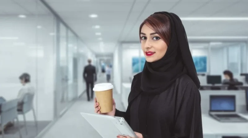 سوق العمل الخليجية في مرحلة إعادة التشكّل: نموذجان مختلفان وهدف مشترك