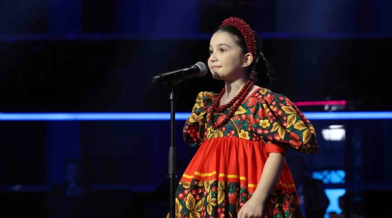 الطفلة إيميليا تخطف الأضواء في “The Voice Kids”… ورقصتها تتحوّل إلى ترند (فيديو)