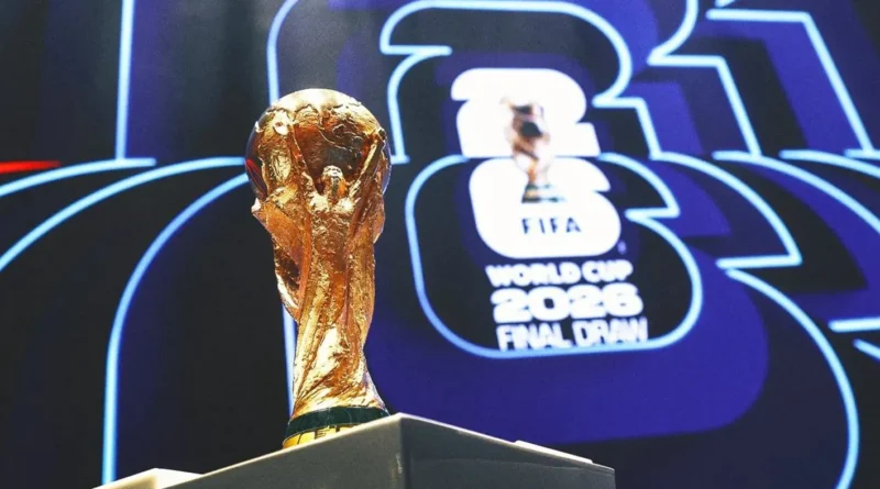 عشاق كرة القدم في آسيا يترقبون حقوق البث في كأس العالم 2026