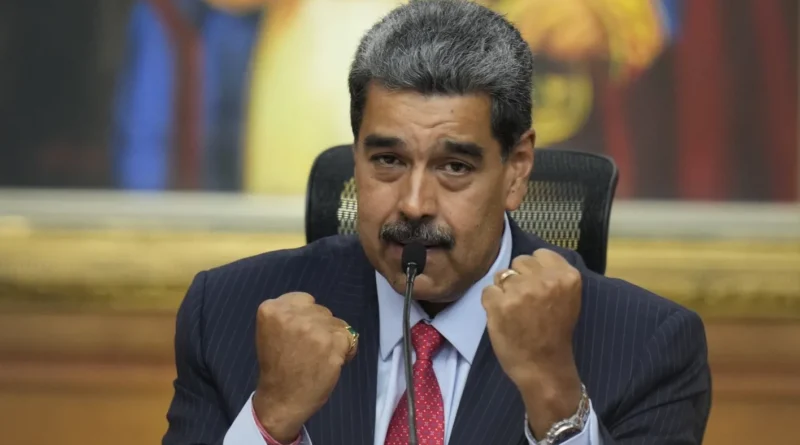 مادورو يواصل متابعة برشلونة ويغضب بعد الإقصاء الأوروبي