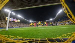 ماذا يحتاج النصر للتتويج بلقب الدوري السعودي أمام الهلال؟