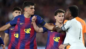 “حرب” ريال مدريد وبرشلونة إلى القضاء؟