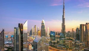 كيف أصبحت الإمارات الأولى عالمياً في تبني الذكاء الاصطناعي؟