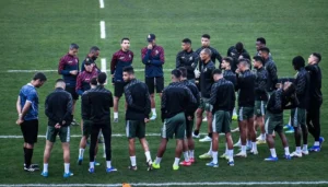 بث مباشر لمباراة الجيش الملكي ضد ماميلودي صنداونز في نهائي دوري أبطال أفريقيا
