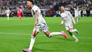 ليلة إنكليزية في اسطنبول… أستون فيلا يحصد لقب الدوري الأوروبي
