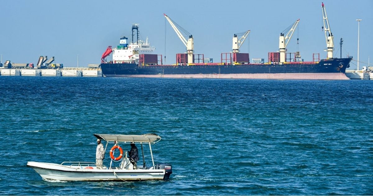 موانئ السعودية تطلق خدمة شحن بين جدة وصلالة وجيبوتي