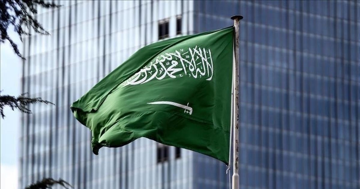 السعودية توقف عقود الاستشارات الجديدة لمواجهة العجز المالي وتداعيات حرب إيران