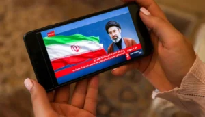 نظام إيران يشتري الوقت مع ضغط خارجي وخوف داخلي