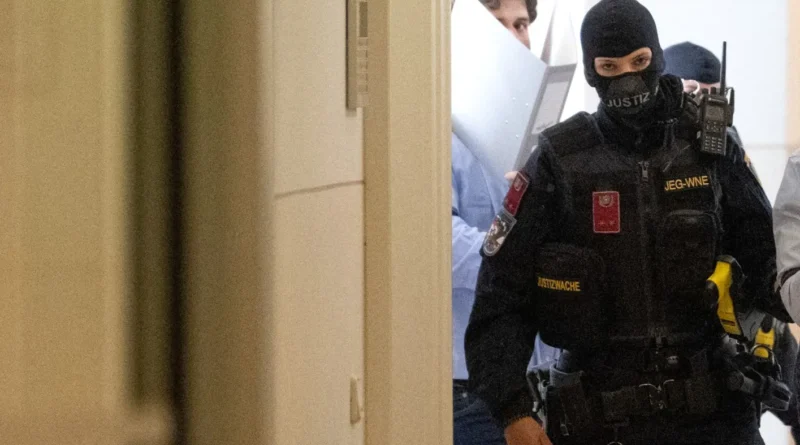 الحكم على نمسوي بالسجن 15 عاماً لتخطيطه لهجوم على حفلة لتايلور سويفت