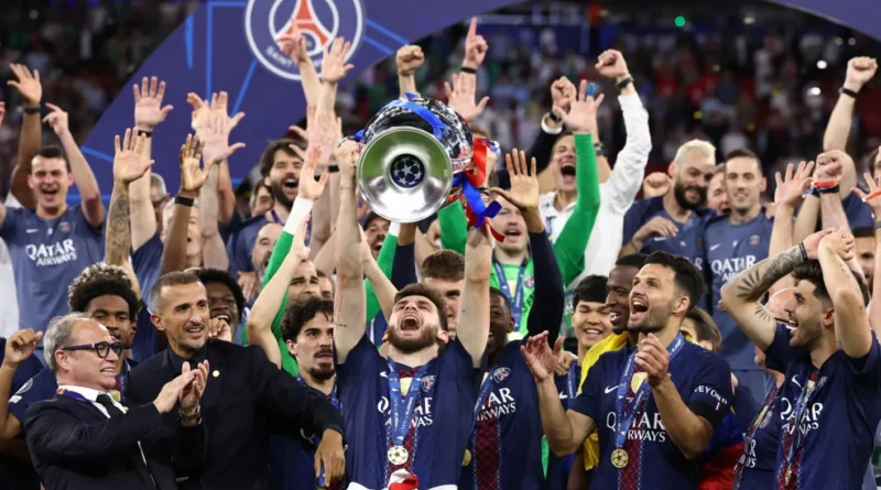 أفضل لاعب في دوري أبطال أوروبا… من هو خفيتشا كفاراتسخيليا نجم باريس سان جيرمان؟