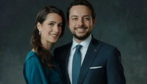 الأميرة رجوة والأمير الحسين يحتفلان بعيد زواجهما الثالث بصورة جديدة (صور)