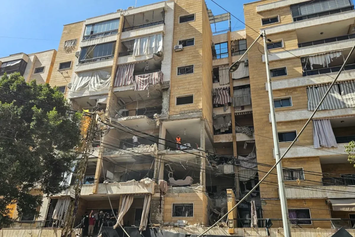 مسؤول إسرائيلي: سنقصف الضاحية “بحال الضرورة” ولم نُهاجم منصات إطلاق الصواريخ الباليستية في إيران
                         , 
                   حرب إيران: نتنياهو يتحدى ترامب