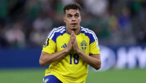 أب تونسي وأم مغربية واختار السويد… من هو ياسين العياري الذي تألق في كأس العالم 2026؟
