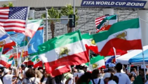 مئات المتظاهرين في لوس أنجليس قبل المباراة الأولى لإيران في كأس العالم 2026
