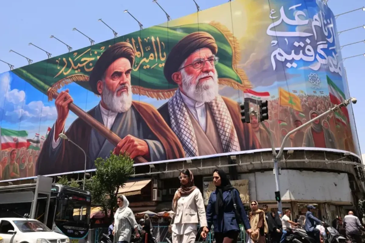 صباح “النهار”: لبنان يواجه الدعائية “الممانعة” بالاستعدادات لجولته… هل قرأ ترامب “فنّ الصفقة”؟