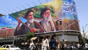 صباح “النهار”: لبنان يواجه الدعائية “الممانعة” بالاستعدادات لجولته… هل قرأ ترامب “فنّ الصفقة”؟